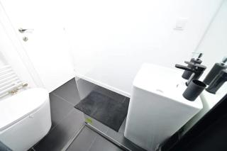 Central Hideaway Apartment - Sibiu - 4