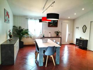 Chtx maison 7 pers jardin piscine - Châteauroux - 7