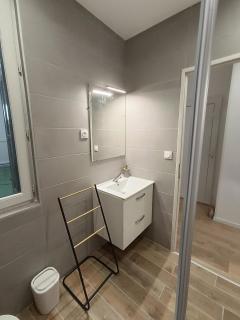 Garnavie - Centre ville - Les Halles - Lourdes - 9