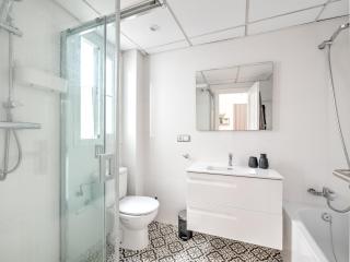 Beachfront apartment with sea view at Burriana beach, Nerja - Nerja - 3