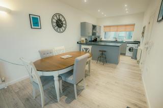 'Hidden Jewel' city centre + FREE PARKING - 4