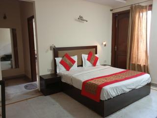 Hotel Royal India - South City 1 - 4