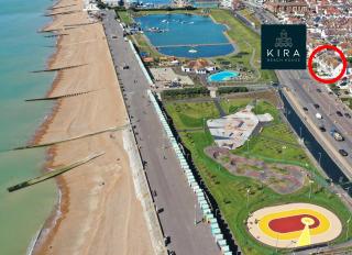KIRA Beach House, Hove Beach - Hove - 3