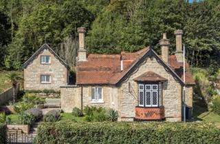 The Old Boat House, Seaview - Charming historic seafront 3 x bedroom cottage with separate 2 x bedroom annexe - 8
