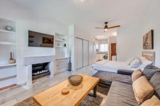 Cozy Studio in Marbella 5 Min Walk to the Beach - 8