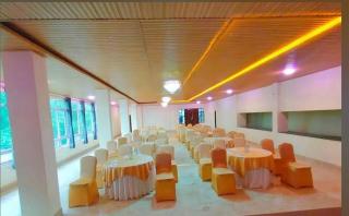 Staynest Near MG Road - Gangtok - 7