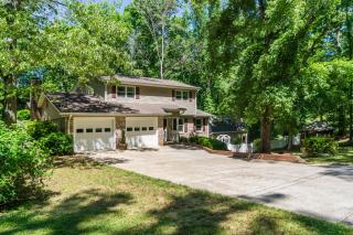 Downtown Getaway - Dahlonega - 9