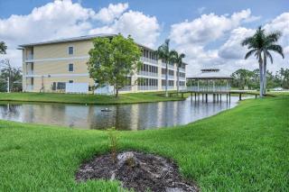 Waterside Condo - Boca Grande & Manasota Beaches minutes away - January till the 28th is still Available! - Rotonda West - 9