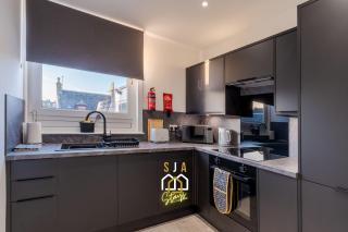 Holburn Residence - SJA Stays - Modern 3 Bed Apartment - 4