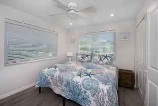 Changes In Latitudes by Sun Palace Vacations - Fort Myers Beach - 1