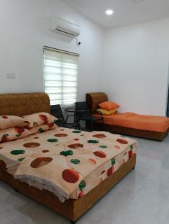 Roomstay NAZALÏA - Kijal - 0