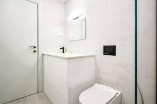 Luxury 1br Escape - Sleek Modern Design & Upscale - Sofia - 1
