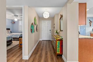 Catch the Breeze l Heated Pool l Ocean Views - 3