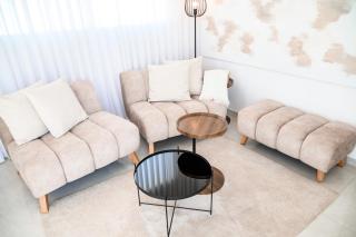 NYA Boutique Suite - 8