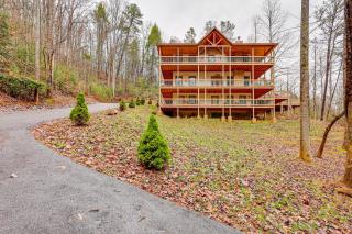 Close to Hiking and Attractions Smoky Mtn Cabin - Pigeon Forge - 8