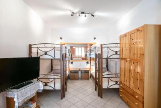 Three Bedroom Apartment 7-9 Adults First Floor - Parikia - 7