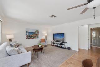 Beach Bungalow by Sun Palace Vacations - Fort Myers Beach - 3