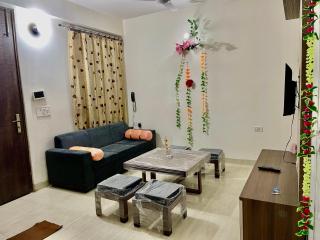 ZenRoofs- Homely 2BHK Apartment - Jaipur - 4