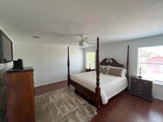 Top Location! Spacious Home Near Downtown & Events - Austin - 7