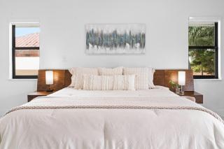 Summer Swim Sale! 4 BR - Private Pool, Grill, Soaking Tub, Near Coral Gables & MIA Airport - 5