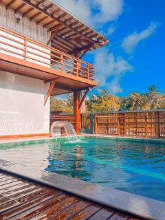 Suíte S2 Cama casal 1 solteiro banheiro · Alicena Suítes na Ponta do Mutá S2 - 4