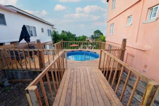 Belle Air Seaview : The Master - Browns Town - 1