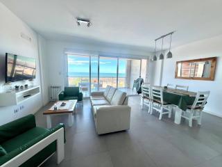 Exclusivo Semipiso Frente al Mar - 9