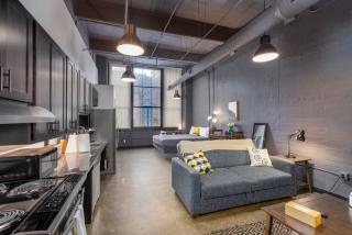 Heart of Strip District - King Bd - Rooftop and Gym - Pittsburgh - 0