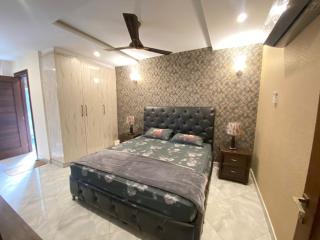 Air Avenue luxury apartments DHA phase 8 Q block lahore - 3