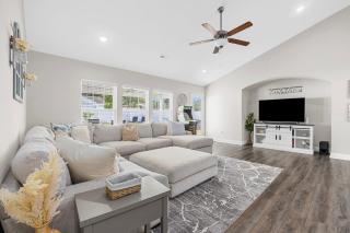 NEW HOT TUB- Dog Friendly Home Near Beach and Golf with Pool and Spa - 6