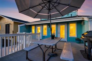 Steps to Beach w PatioDeck Foosball Happy Bottom Beach House by AvantStay - Oceano - 0