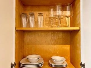 Cozy 1B1B Apartment 5 Minutes from Downtown SoLA - Austin - 1