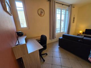 Appartement 55 m2 avec terrasse, clim, WIFI, Netflix, bureau - Avignon - 3