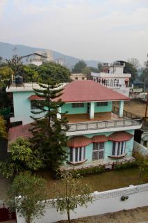 BLUE SAPHIRE - Serene Mansion Homestay - Dehradun - 9