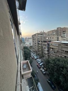 شقة كاملة غرفتين فيها عدد 4 أسرة مفروشة بالأجهزة - Il Cairo - 4