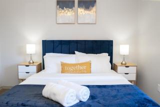 Stylish 1 Bedroom Apartment at SoLA, 5 Minutes to Downtown - Austin - 8