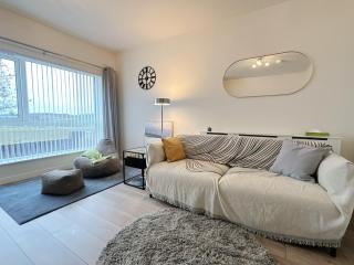 Wee Townhouse, 3 Beds with Free Parking, Wifi & Ethernet Connection - Glasgow - 5