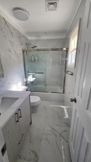 3 Bedroom Renovated Model House - New Hyde Park - 7