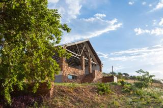 Rock House at Benlize - Hartbeespoort - 8