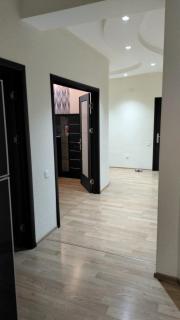 Private room with facilities in Apartment - 6