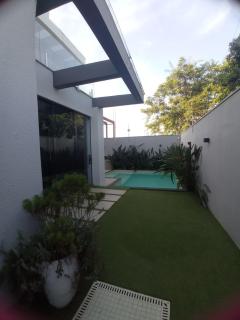 Casa alto padrão , para 10 pessoas, com piscina em Foz - Foz do Iguaçu - 0