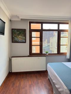 PeraHomes Wooden Flat - Istanbul - 2