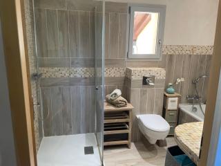 Jolie maison familiale au cœur des vignes - 1