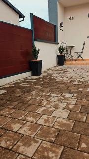 Mella holiday home - - 8