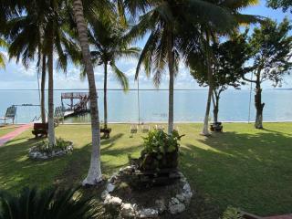 Coras Place Bacalar Lagoon front - 5