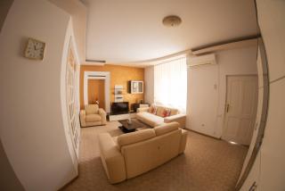 Main Square Large Apartment - Sibiu - 2