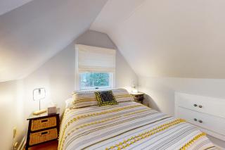 Artful Lodger - Penobscot - 2