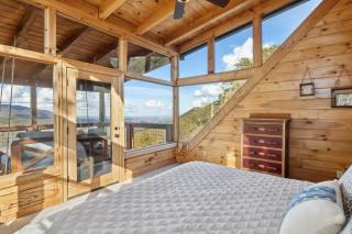 Serenity - Sweeping Mountain VIEWS From Every Room - Sevierville - 2