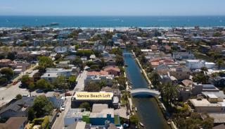 Private Venice Beach Loft - Steps to the Beach & Canals - 9
