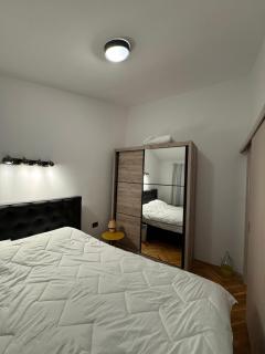 Center Apartment - Podgorica - 6